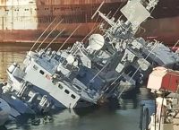 Η Ουκρανία βύθισε ναυαρχίδα του Πολεμικού Ναυτικού για να μην πέσει στα χέρια των Ρώσων