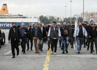 Αγρότες: Σε πλατεία Βάθη και Σύνταγμα με τρακτέρ την Παρασκευή