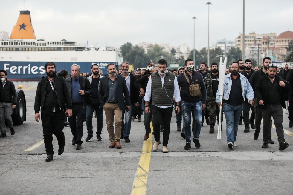 Αγρότες: Σε πλατεία Βάθη και Σύνταγμα με τρακτέρ την Παρασκευή
