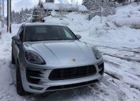 Porsche: Ηλεκτρικά 4 στα 5 οχήματα που θα πουλάει ως το 2030
