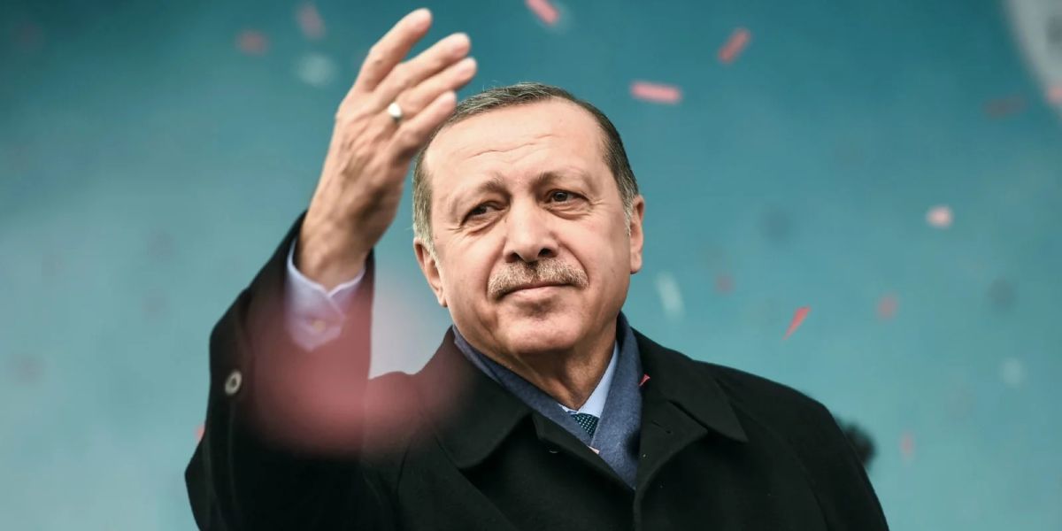 Γενί Σαφάκ: «Η Τουρκία είναι η έκπληξη του 21ου αιώνα»