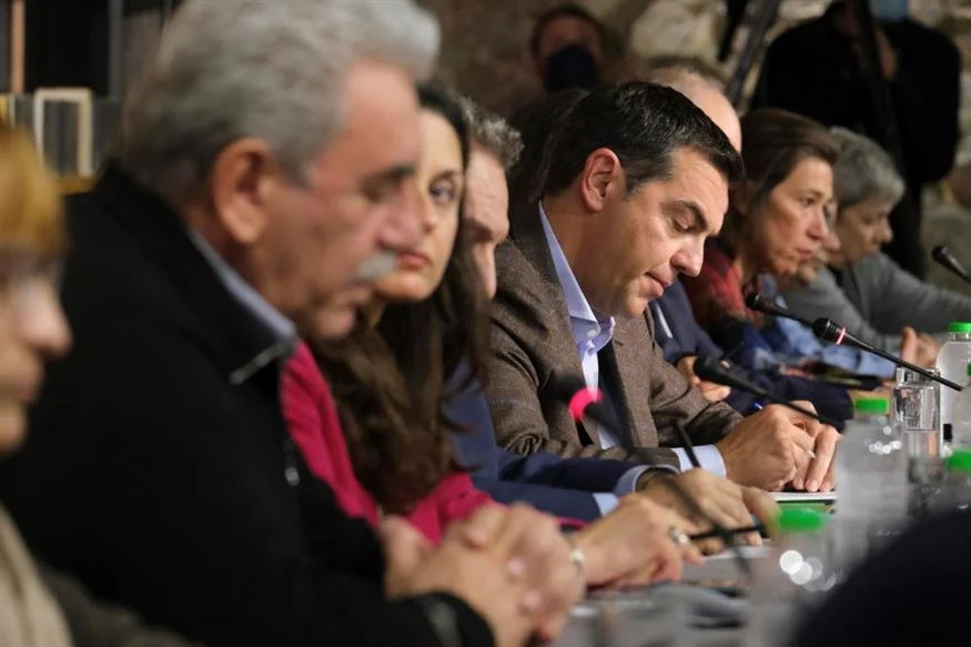 Κάναμε λάθος σύντροφοι – Το Think Tank του Γερμανικού εταίρου του ΣΥΡΙΖΑ αποστασιοποιείται