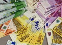 Καταθέσεις: Πώς θα μπλοκάρουν οι αρχές τους επιτήδειους Καταθέσεις: Πώς θα μπλοκάρουν οι αρχές τους επιτήδειους