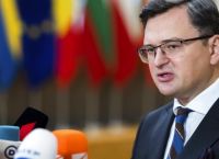 Κουλέμπα προς διαπραγματευτές: Μην τρώτε τίποτα