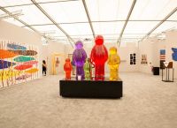 Η Νέα Έκθεση του Παρισιού της Art Basel αποκτά ένα όνομα και τρεις ηγέτες