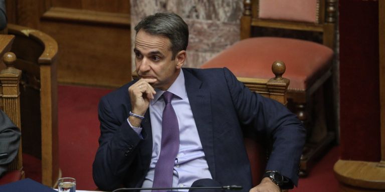 Αλλαγή εκλογικού νόμου: Όσα λένε οι άντρες μεταξύ τους [στο Μαξίμου]