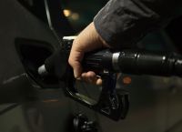 Ενεργειακή κρίση: Πρόβλεψη για βενζίνη στα 2,5 ευρώ το λίτρο