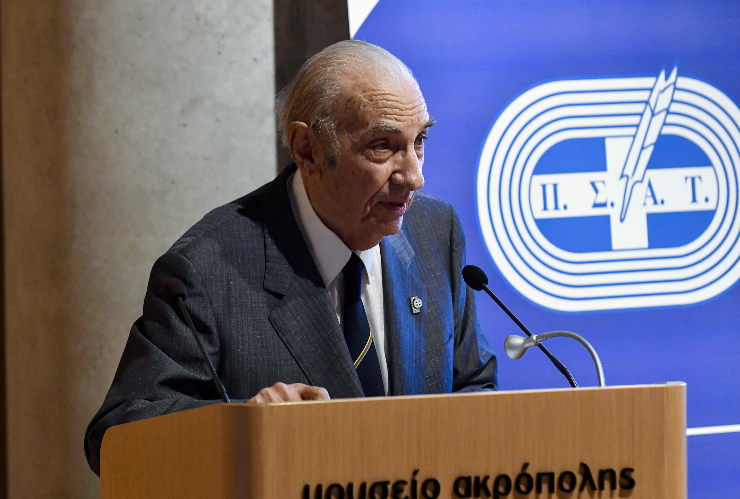 Πέτρος Λινάρδος: Έφυγε από τη ζωή ο σπουδαίος αθλητικογράφος