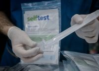 Προς κατάργηση τα δύο self test στα σχολεία