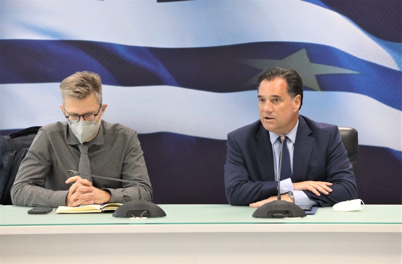 Υπουργείο Ανάπτυξης: Σύσκεψη με θεσμικούς φορείς της βιομηχανίας για την αντιμετώπιση της ενεργειακής κρίσης