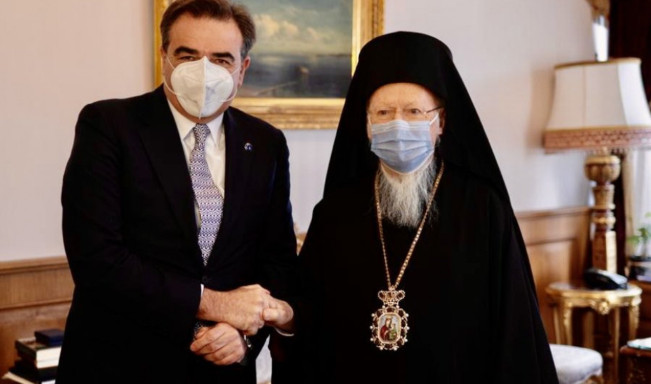 Σχοινάς: Ως Χριστιανός Ορθόδοξος δεν μπορώ να δεχτώ πως Ορθόδοξοι βομβαρδίζουν μονές και μνημεία