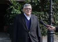 Νίκος Μιχαλολιάκος: Διασωληνώθηκε στη ΜΕΘ με κορωνοϊό