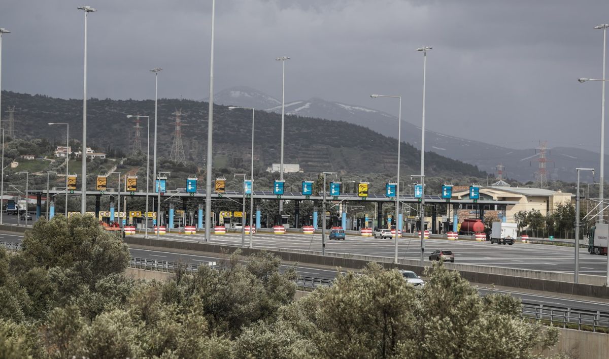 Κακοκαιρία “Φίλιππος”- Αττική Οδός: Απαγόρευση κυκλοφορίας – Ποιους αφορά