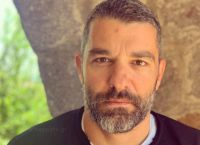 Πέτρος Λαγούτης: «Έχω δεχθεί bullying στο θέατρο»
