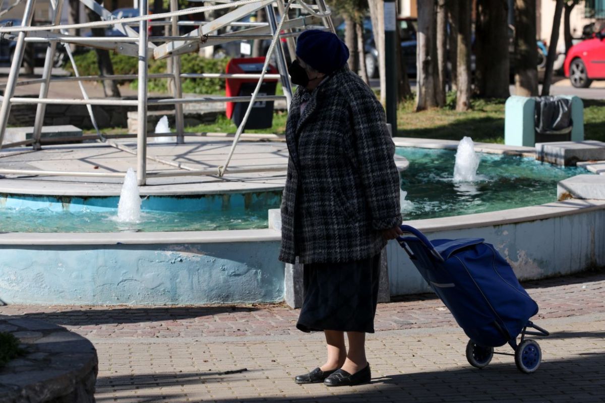 Γερμανικό δημοσίευμα: Φτωχοποίηση των συνταξιούχων στην Ελλάδα
