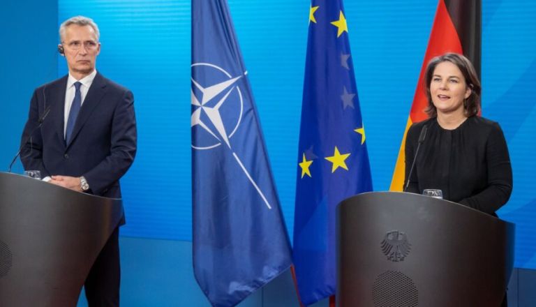 Μπέρμποκ ΝΑΤΟ: Ίσως στείλουμε δυνάμεις στην ανατολική πτέρυγα