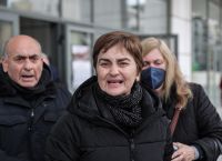 Δολοφονία Τοπαλούδη: Ξεκινά η δίκη με τις καταθέσεις των γονιών της
