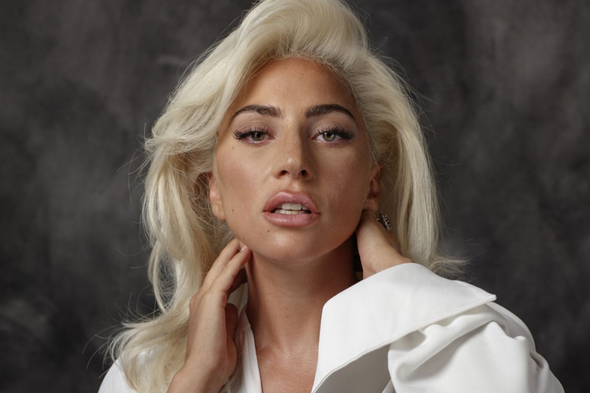 Η Lady Gaga παρέδωσε μαθήματα κομψότητας στα BAFTAs