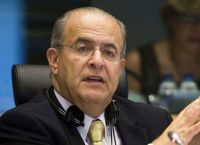 Κύπρος: Η Τουρκία “παίζει”¨σε διπλό ταμπλό