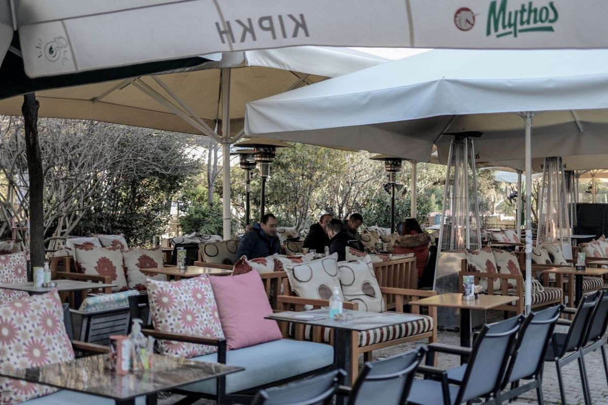 Καλοκαίρι ελευθερίας: Άρση μέτρων σε 2 φάσεις – Ο οδικός χάρτης