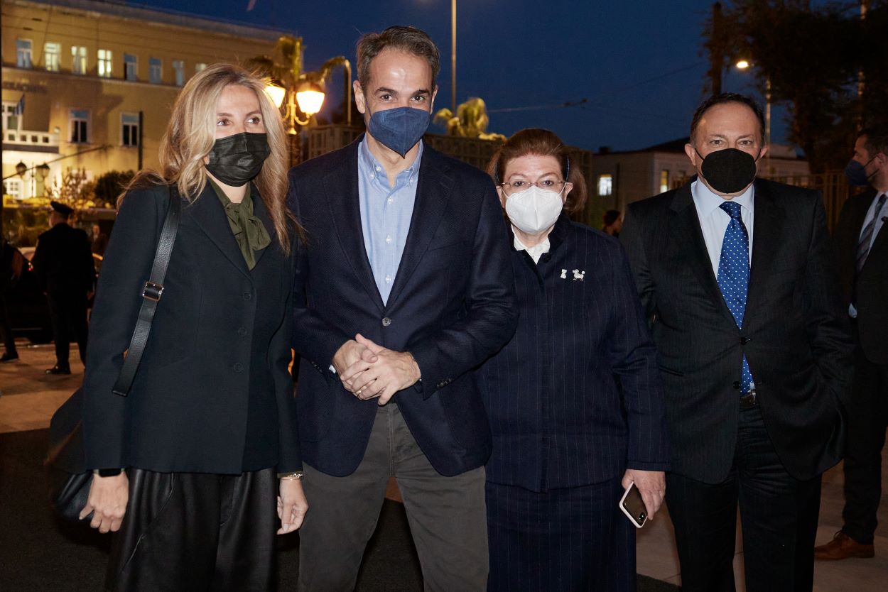 Μητσοτάκης: Εύχομαι το βιολί του Λεωνίδα Καβάκου να ακουστεί πιο δυνατά από τις βόμβες της Ρωσίας