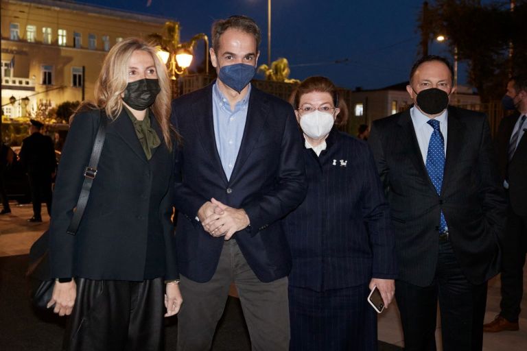 Μητσοτάκης: Εύχομαι το βιολί του Λεωνίδα Καβάκου να ακουστεί πιο δυνατά από τις βόμβες της Ρωσίας
