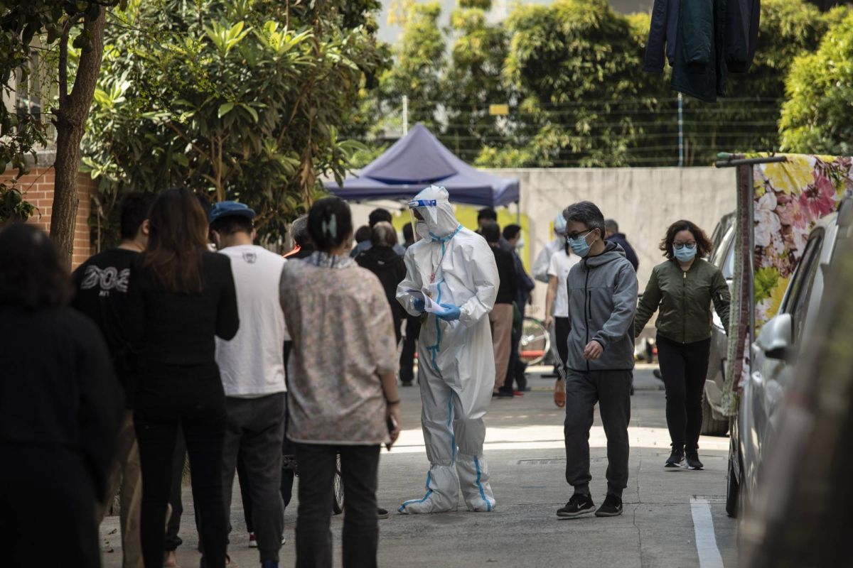«Μήπως υπάρχει κάτι που δεν ξέρουμε στη Σανγκάη;»