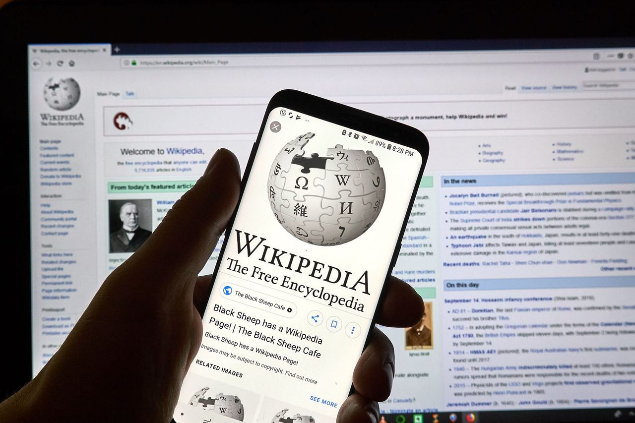 Ουκρανία: Η Ρωσία απαιτεί από τη Wikipedia να καταργήσει το νήμα για τον πόλεμο