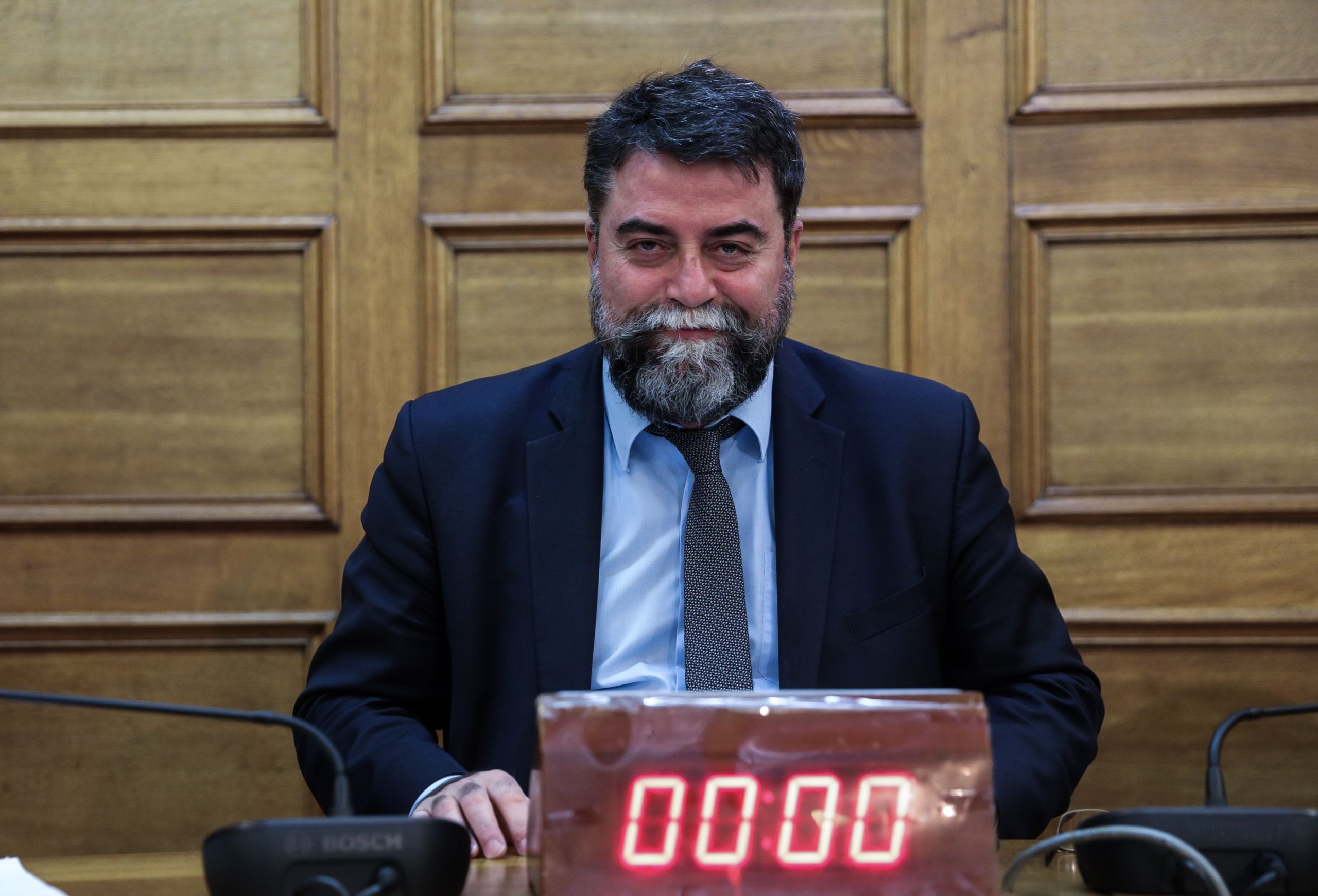 Βασίλης Οικονόμου για το «τζαμπατζήδες»: Μονταζιέρα από τον ΣΥΡΙΖΑ