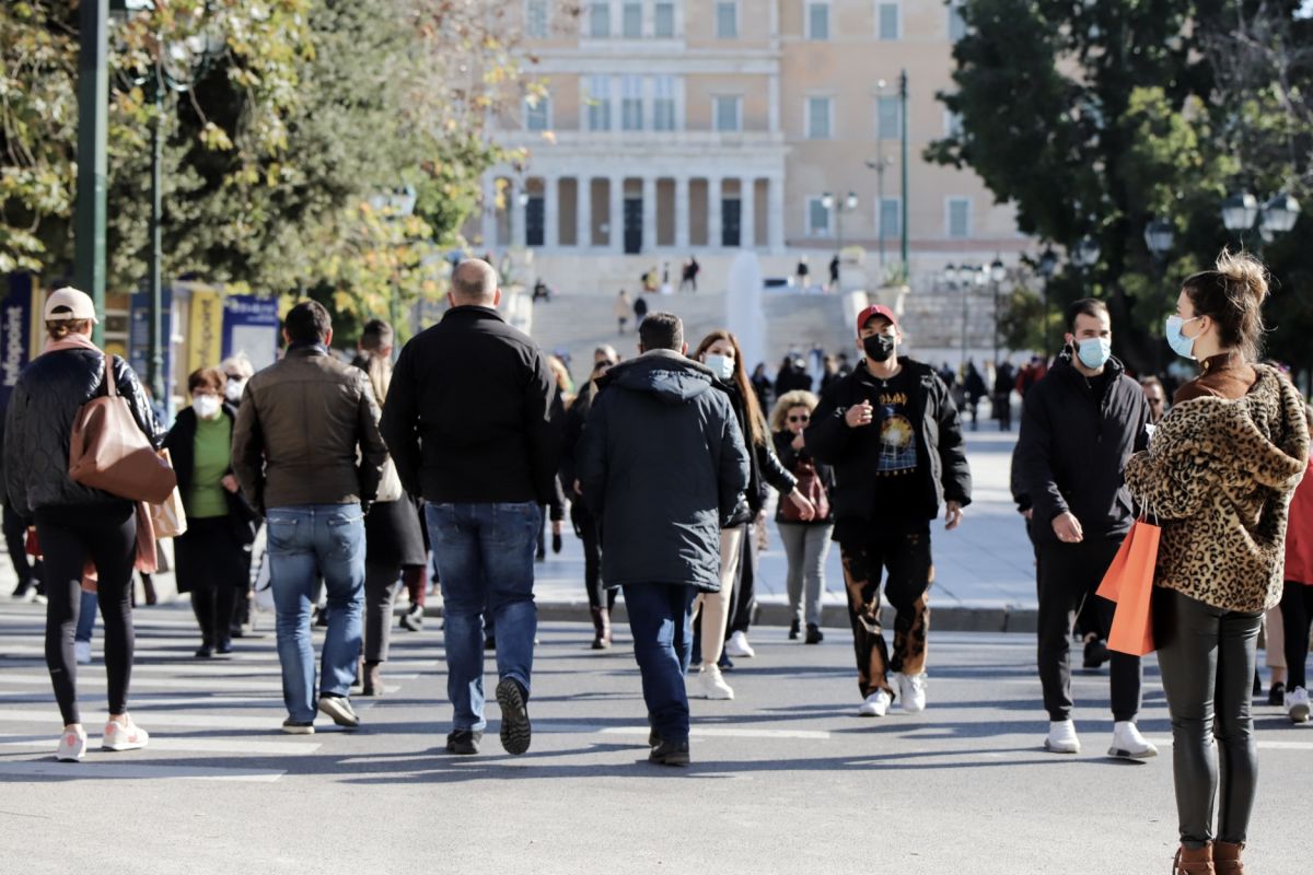 Κορωνοϊός άρση μέτρων: Αλλάζουν όλα από αύριο σε εστίαση και καταστήματα