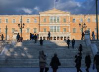 Κορωνοϊός: Να ξεχάσουμε την ανοσία αγέλης λέει ο Τζανάκης