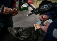 Βενζίνη επιδότηση: Ποιοι θα λάβουν επιπλέον 5 ευρώ στην επιδότηση καυσίμων