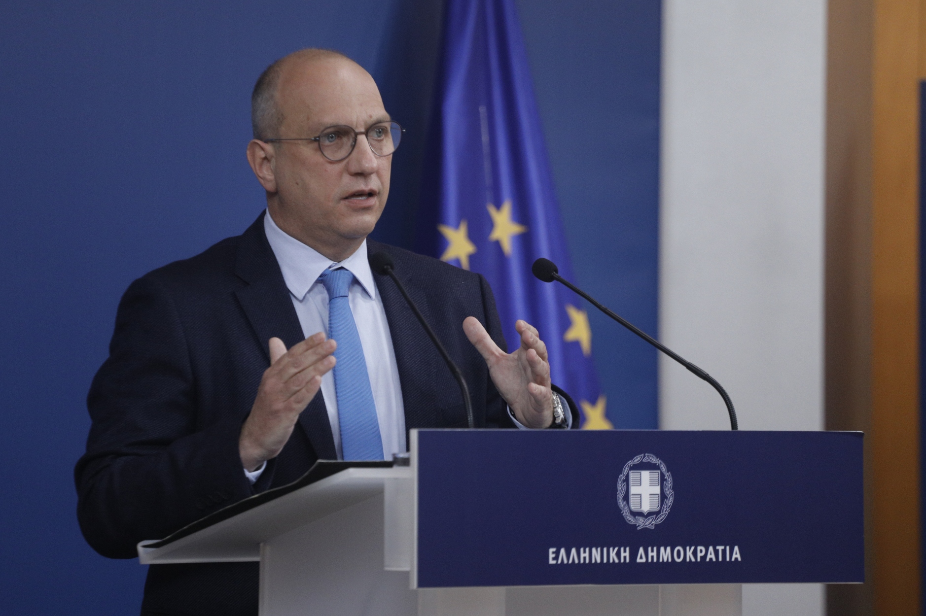 Γιάννης Οικονόμου: Θεσπίζεται για πρώτη φορά επίδομα εργασίας για επιδοτούμενους ανέργους