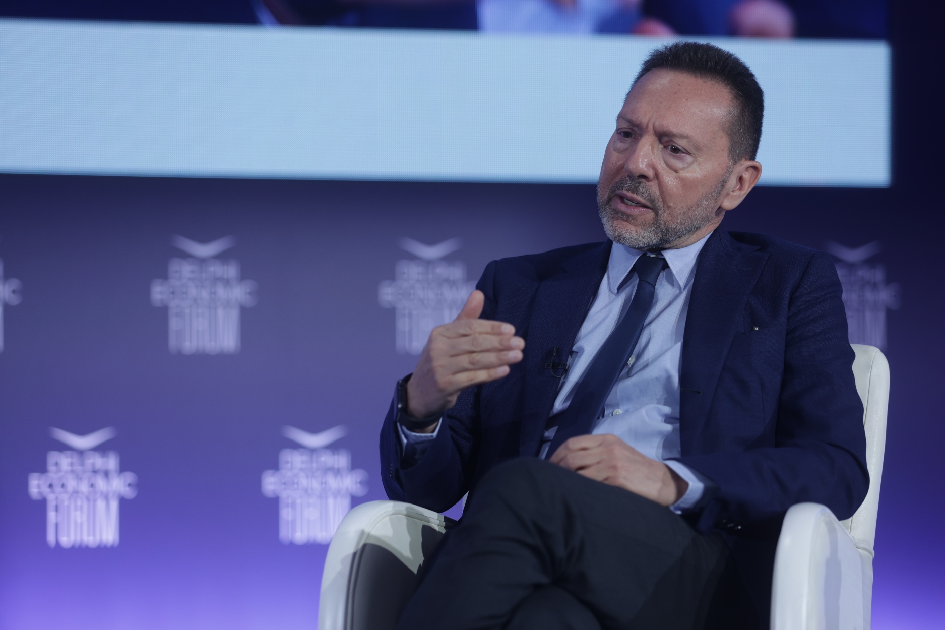 Στουρνάρας: Ο πόλεμος στην Ουκρανία συμβάλλει στην αύξηση του πληθωρισμού