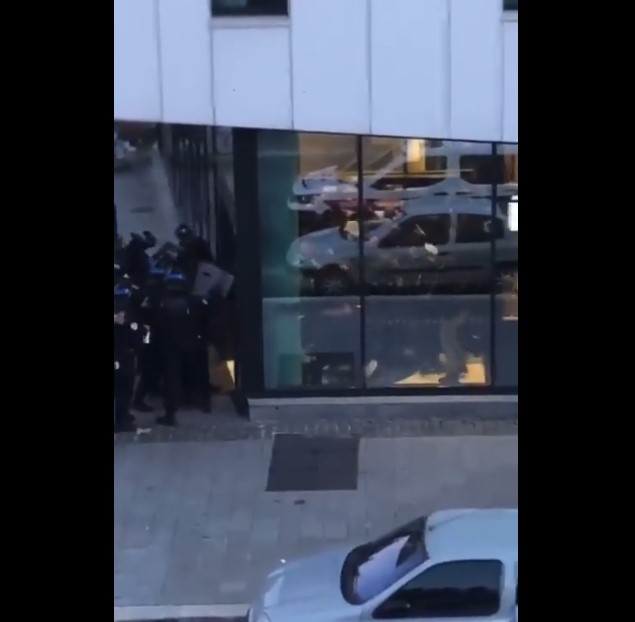 Μασσαλία: Επεισόδια οπαδών της Μαρσέιγ με αστυνομικούς πριν το ματς με τον ΠΑΟΚ