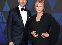 Η Deborra-Lee Furness διασκεδάζει αρκετά με τη φήμη που κυκλοφορεί εδώ και πολλά χρόνια