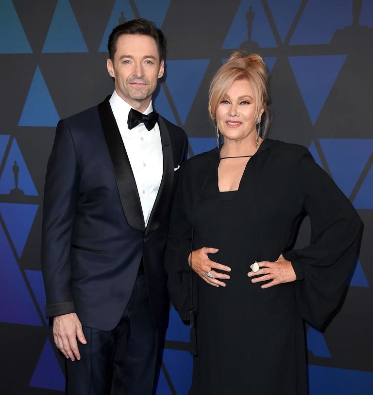 Η Deborra-Lee Furness διασκεδάζει αρκετά με τη φήμη που κυκλοφορεί εδώ και πολλά χρόνια