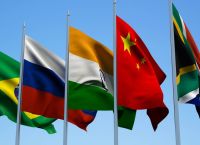 Τις χώρες της BRICS καλεί η Ρωσία για επέκταση χρήσης των εθνικών νομισμάτων Τις χώρες της BRICS καλεί η Ρωσία για επέκταση χρήσης των εθνικών νομισμάτων