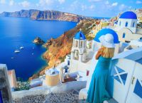 Greece lifts Covid restrictions for summer tourism season