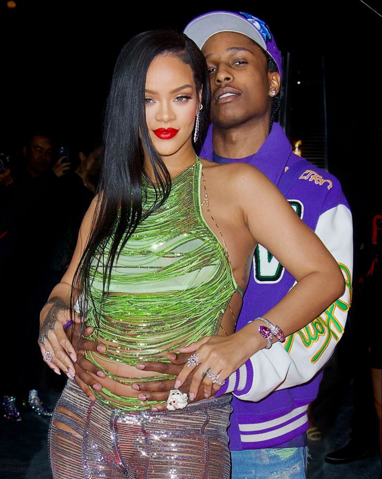 Rihanna – A$AP Rocky: Πήγαν βόλτα χεράκι χεράκι στα Barbados μετά τη βόμβα περί απιστίας