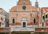 «100 Churches of Venice and the Lagoon»: Μέσα από ένα φωτογραφικό άλμπουμ γνωρίστε τους ναούς στη Βενετία
