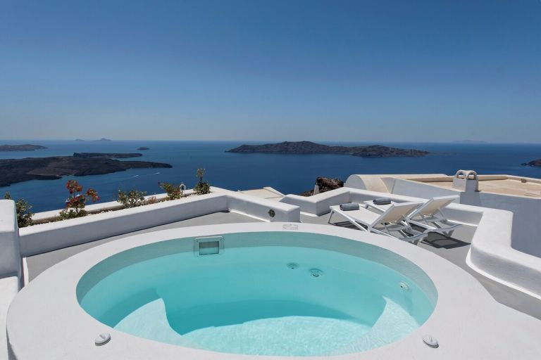 Airbnb: Στα ύψη η βραχυχρόνια μίσθωση στην Ελλάδα