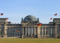 Γερμανία: Η Bundestag υπερψήφισε πρόταση για την παράδοση βαρέων όπλων στην Ουκρανία Γερμανία: Η Bundestag υπερψήφισε πρόταση για την παράδοση βαρέων όπλων στην Ουκρανία