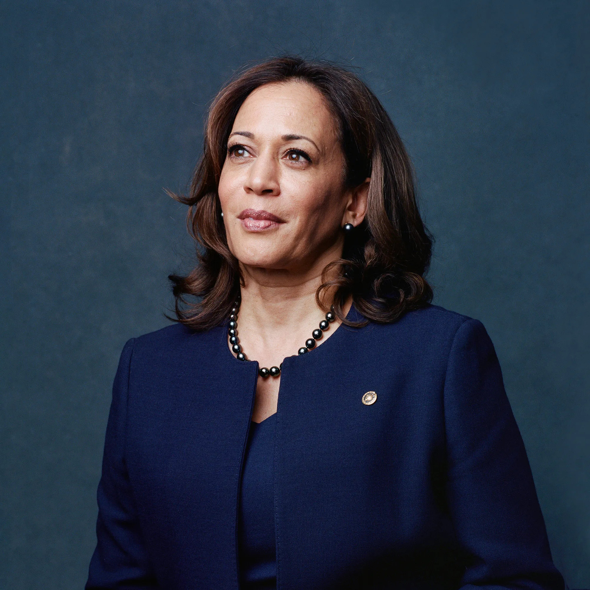 Η Kamala Harris επαινεί την «Ιστορική» εκπομπή για τα Legacies of Slavery στην Εθνική Πινακοθήκη Τέχνης