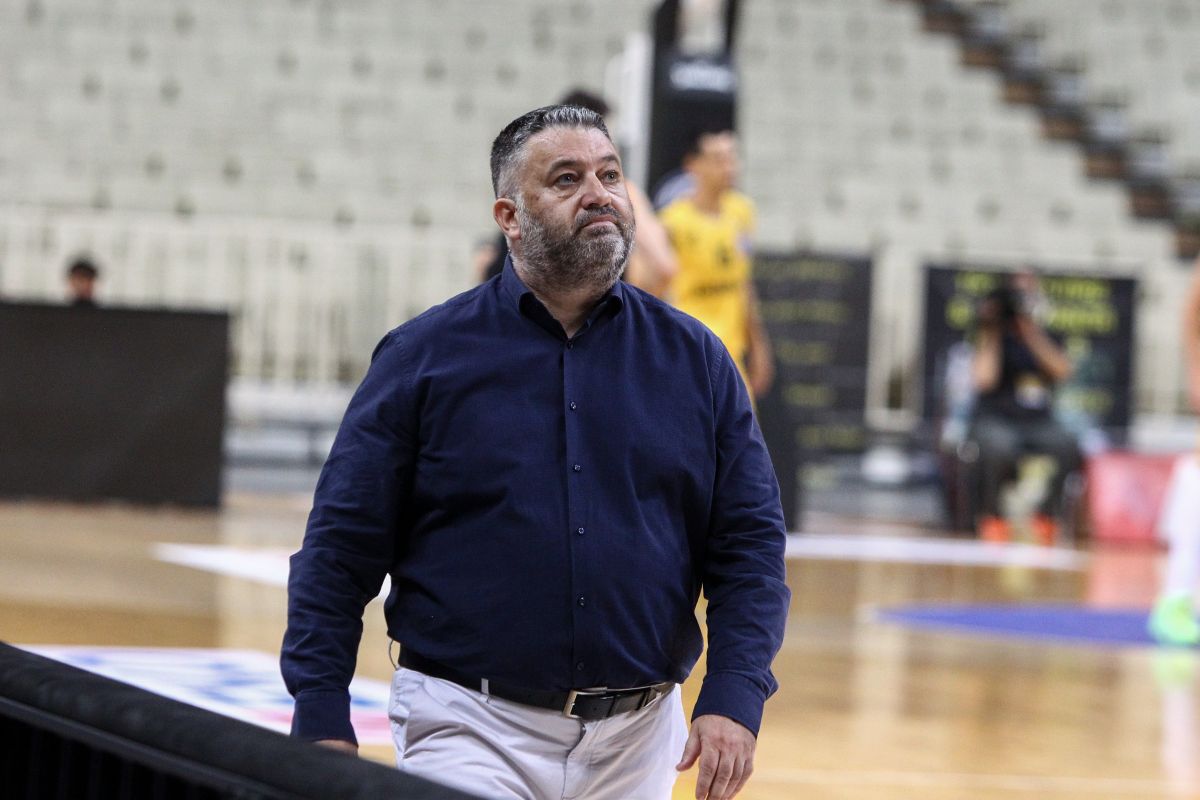 ΕΟΚ: Γιατράς και Καντζούρης στις «μικρές» εθνικές ομάδες
