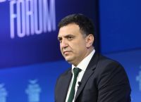 Κικίλιας: Στην πρώτη δεκάδα των κορυφαίων τουριστικών προορισμών της Ευρώπης είναι η Μύκονος