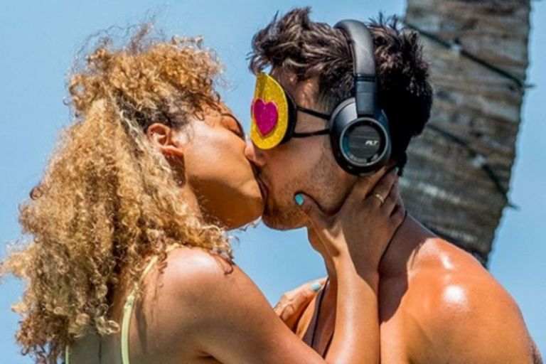 ΣΚΑΪ: Από Σεπτέμβριο θα δούμε στις οθόνες μας «Ροζ ριάλιτι»