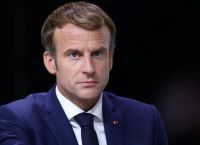 Emmanuel Macron thanks Greece for its assistance in helping fight fires in France