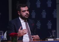 Παύλος Μαρινάκης στο συνέδριο ΣΥΡΙΖΑ: Σε μια δημοκρατία ο διάλογος δεν πρέπει να σταματάει στιγμή