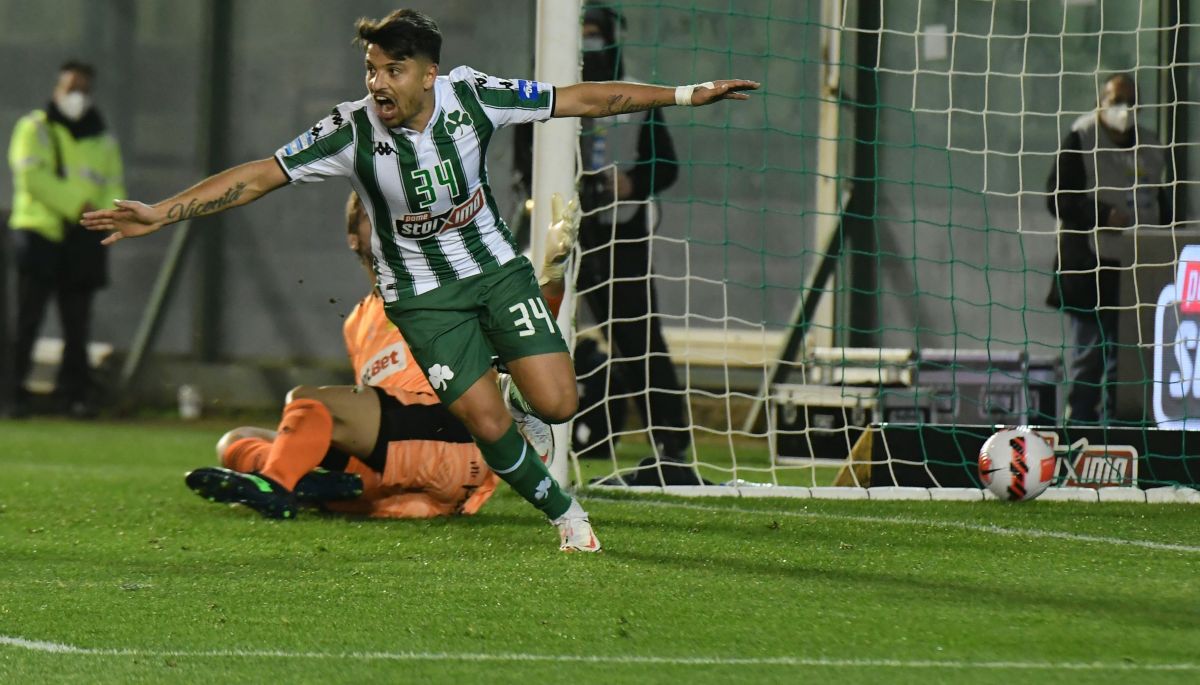 Super League: «Player Of The Month» του Μαρτίου ο Παλάσιος